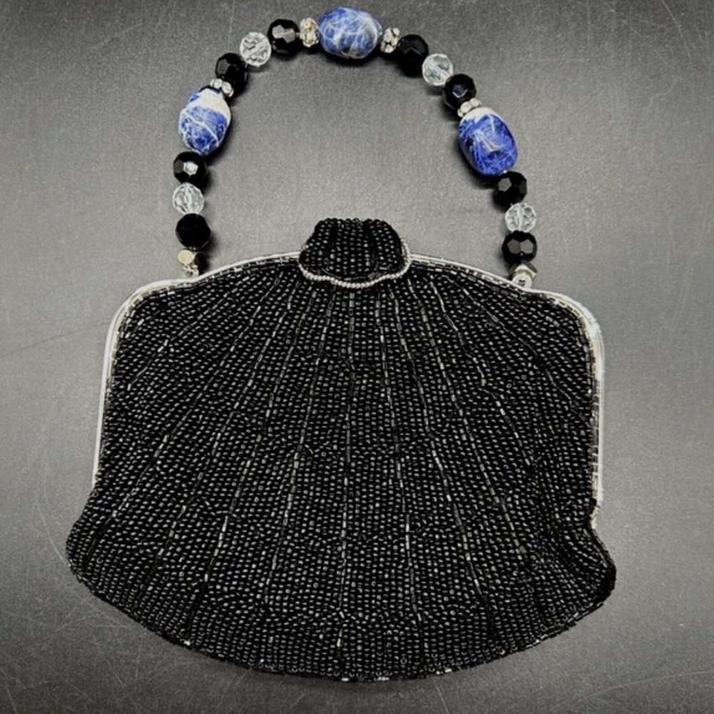 Absolutely stunning YILIN
 Black Beaded Clutch with eclectic Gemstone Handle - Picture 3 of 11